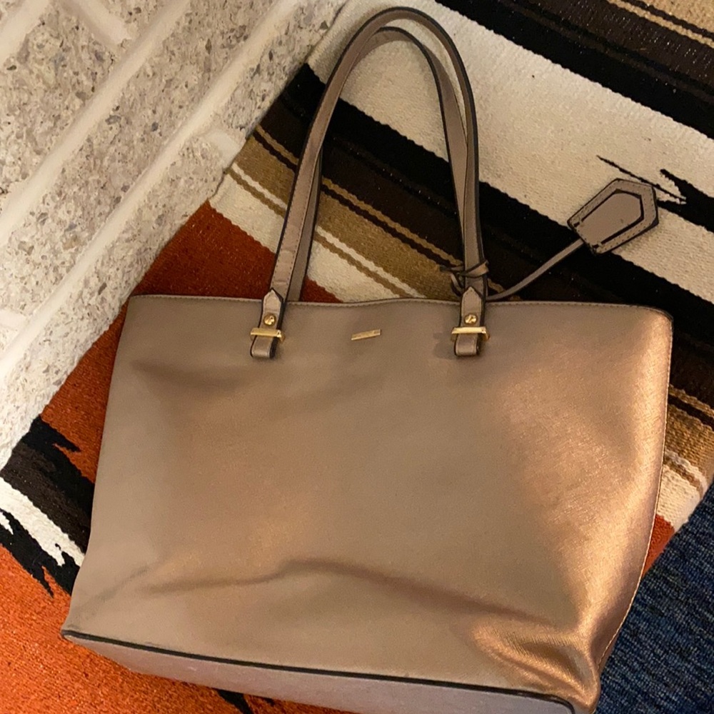 Women’s purse